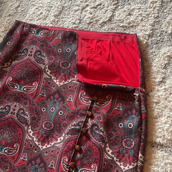 NWOT Talbots Red Opulent Damask Button-front Faux Wrap Pencil Skirt - Picture 10 of 16